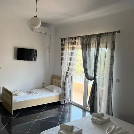 Апартаменты Flavin 1 *