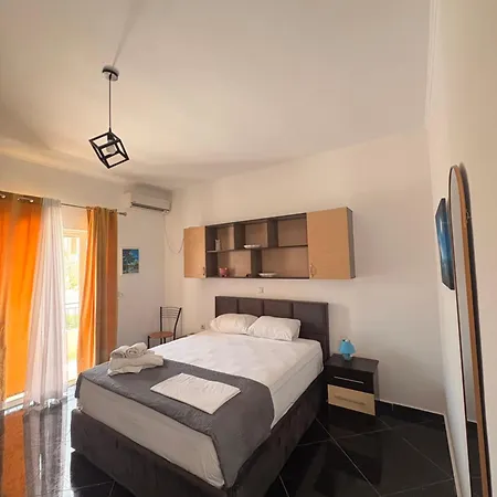 Flavin 1 Apartament
